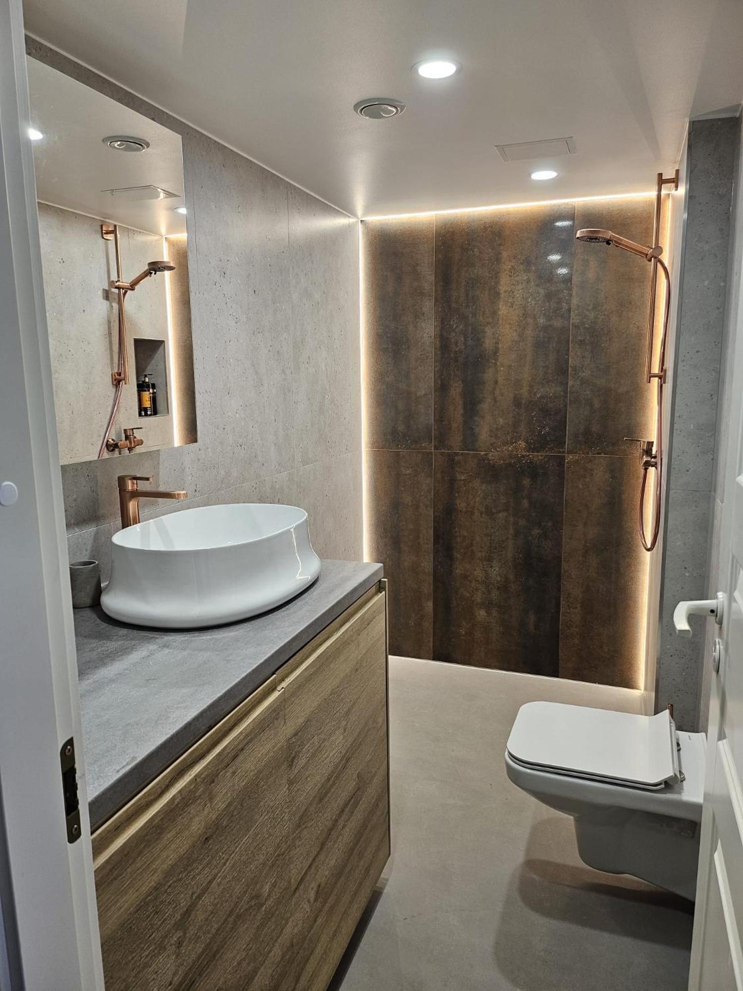 Appartement Stylish 1 Bedroom With Full Kitchen And Bathroom In Kadriorg, Centre Tallinn